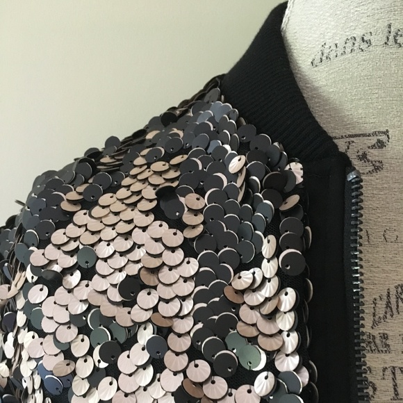 NWT Urban Outfitters Sequined Bomber Jacket - Picture 3 of 7